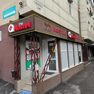 The жд вокзал центр Hostal